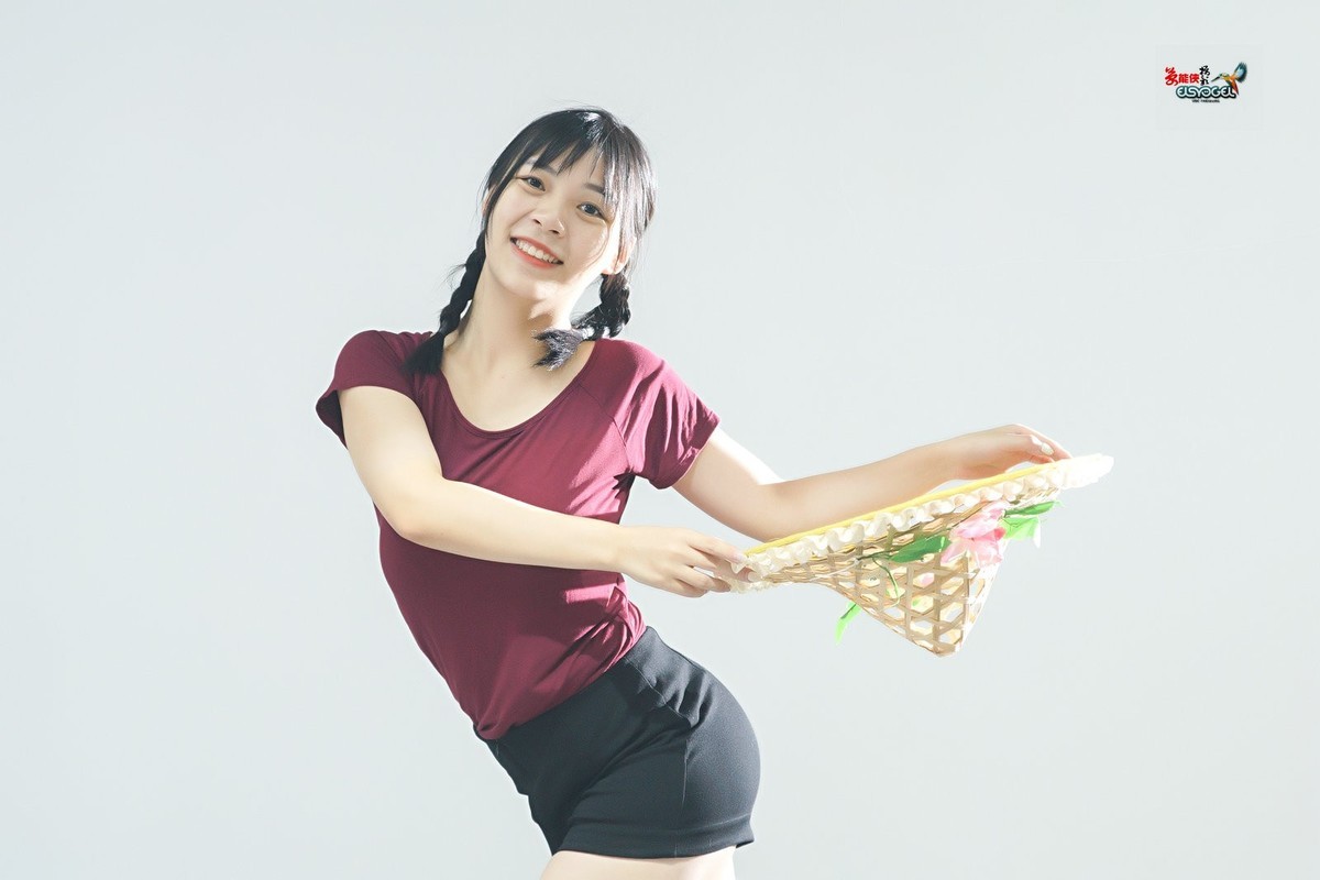 【青春时代女孩】---佳佳