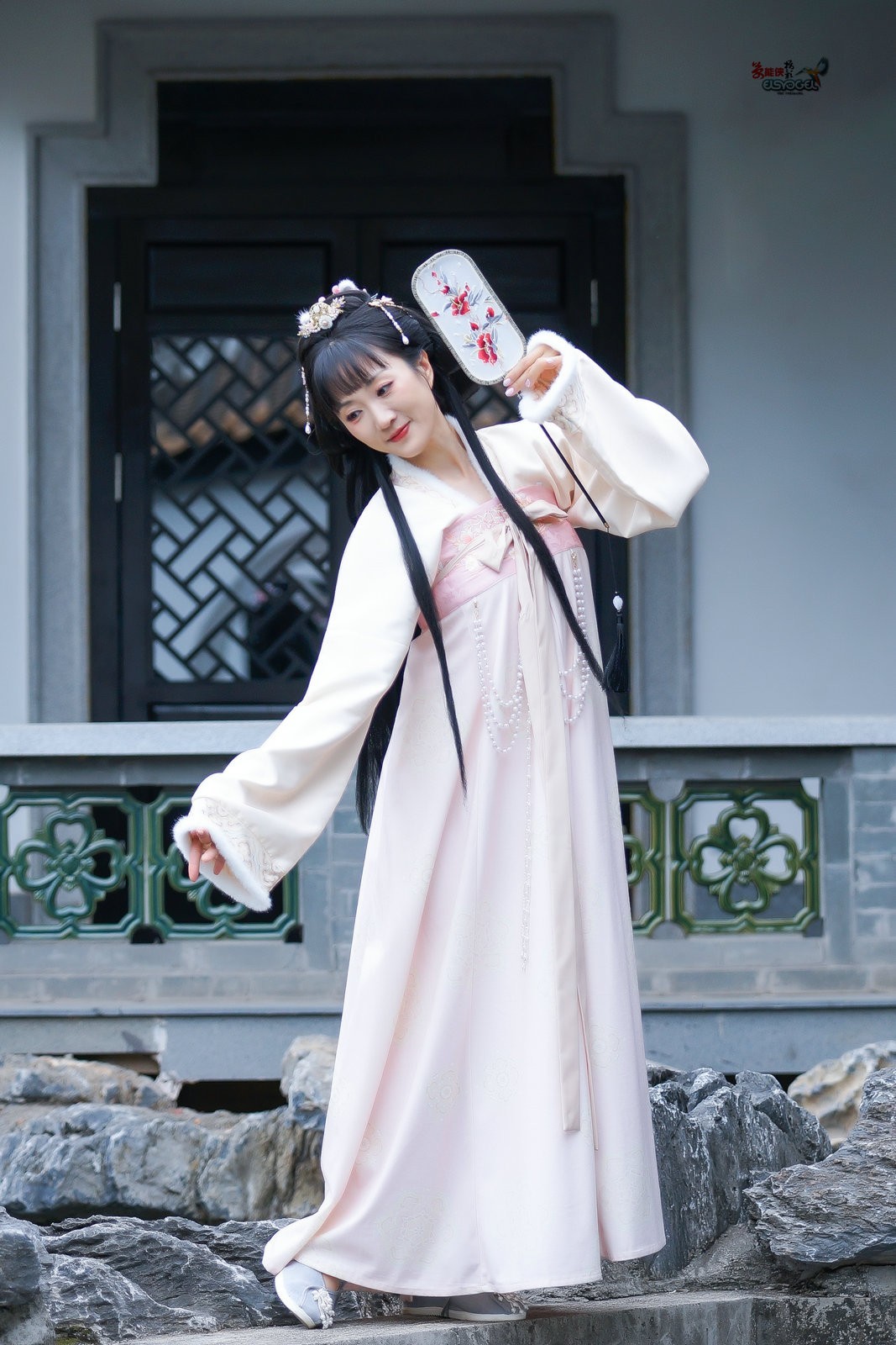 【冬日暖阳汉女】---牧原