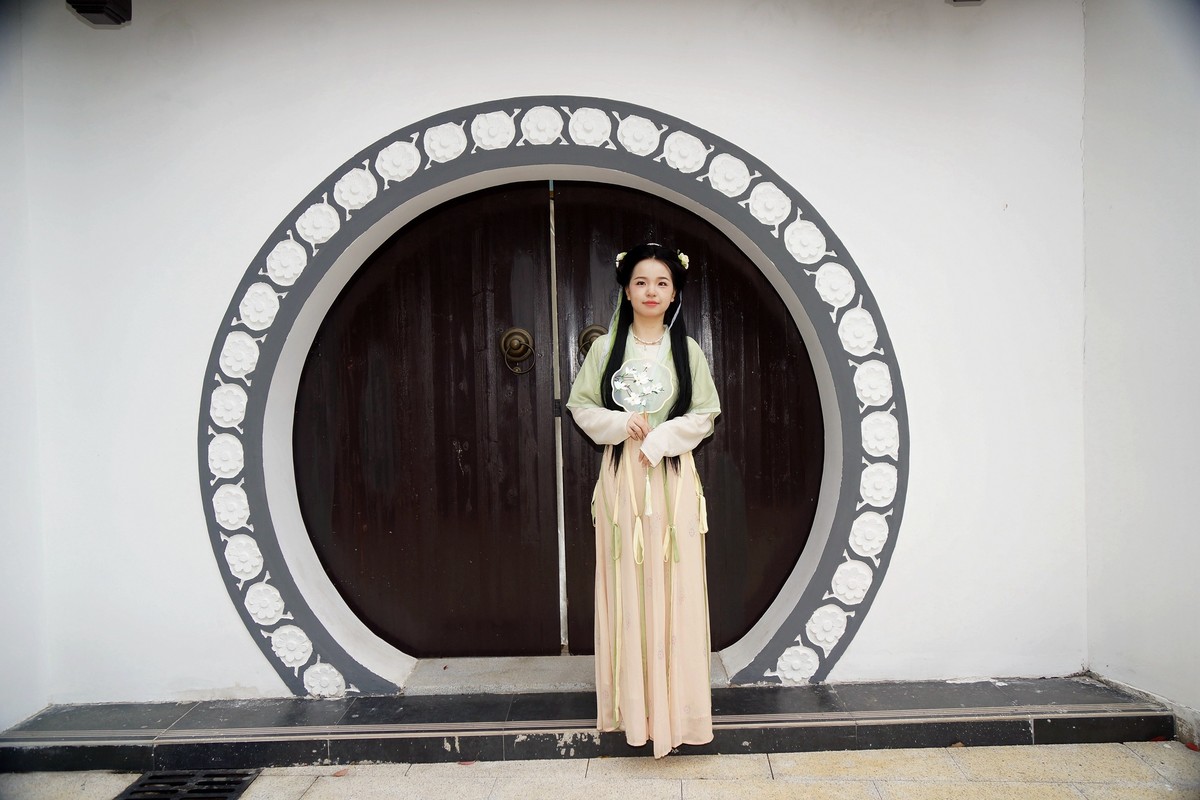 环境人像---古琴台的小姐姐！