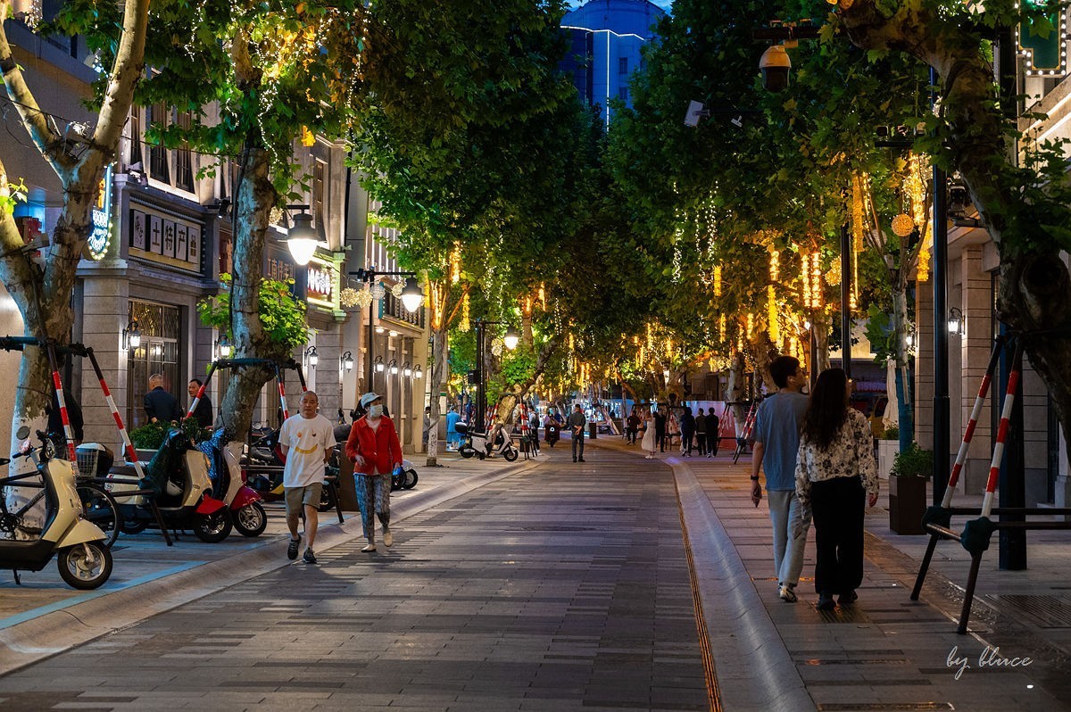 夜幕降临下的干河街（上）