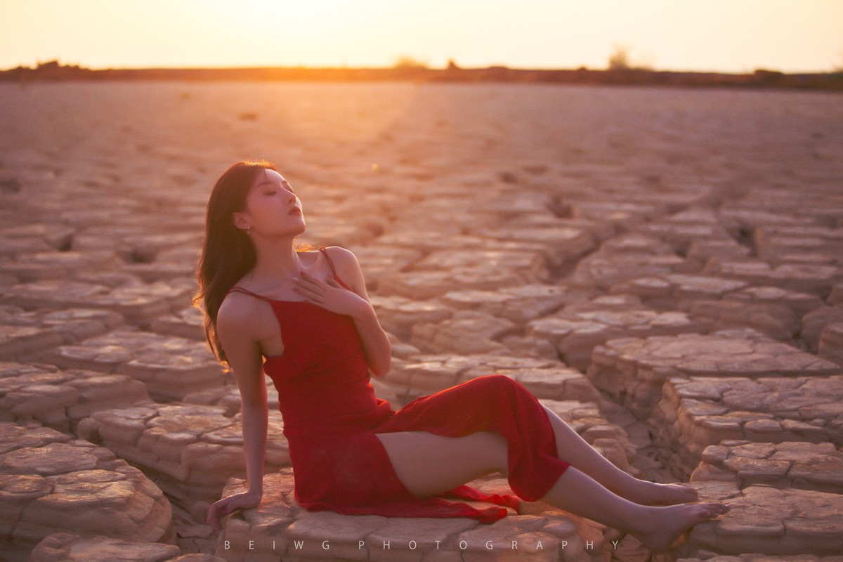 70D拍美女之《朱砂-红》 第192季