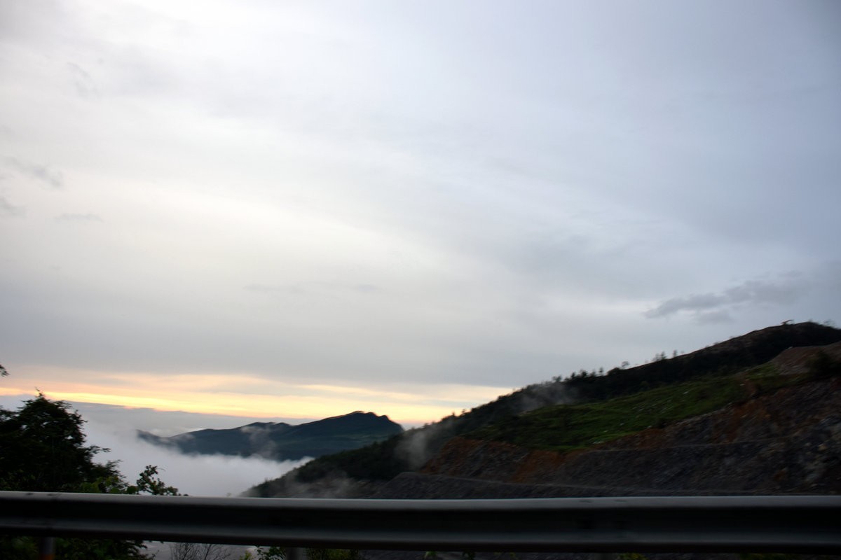 2023夏 黔赣鄂渝川（194）感受丰都滋味