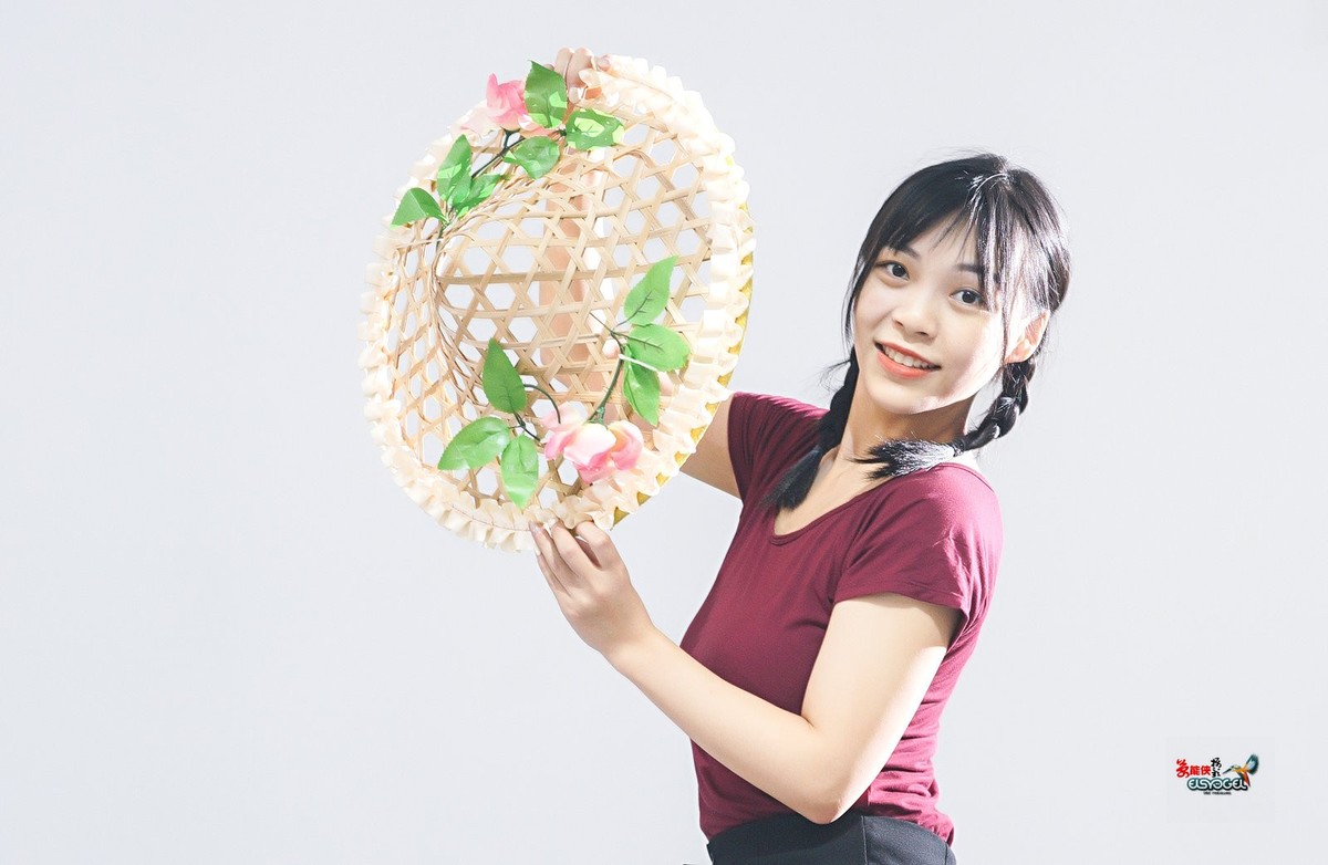 【青春时代女孩】---佳佳