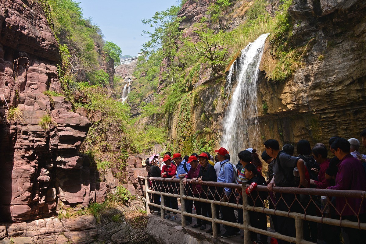 云台山红石峡