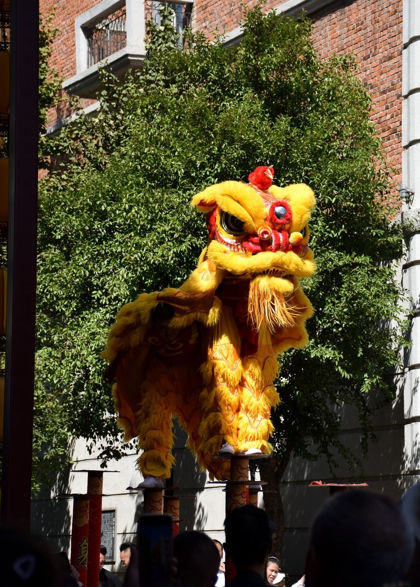 2024秋 江汉行（20）古老而温馨的舞狮表演