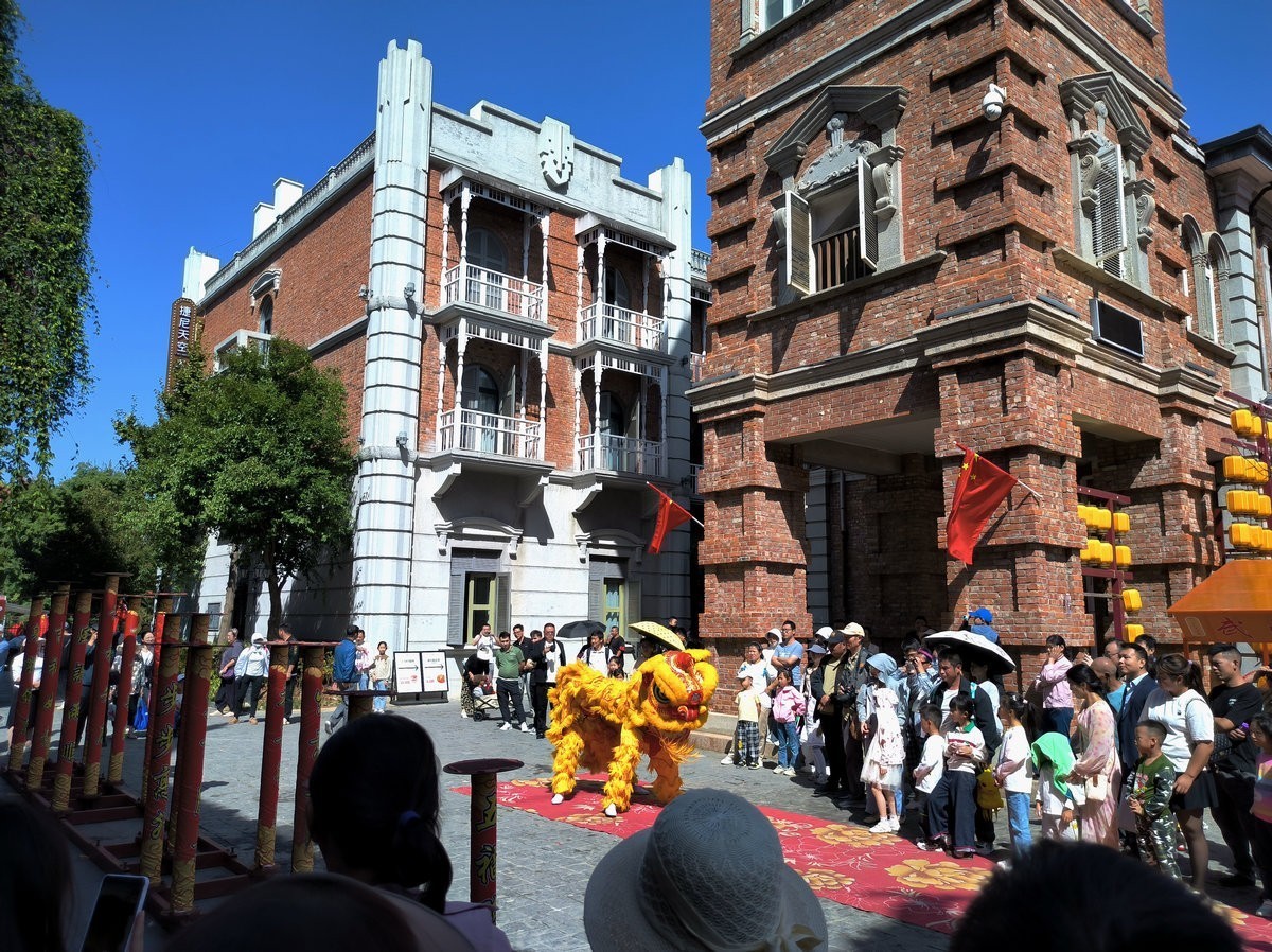 2024秋 江汉行（20）古老而温馨的舞狮表演