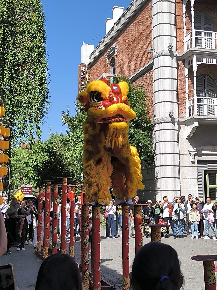 2024秋 江汉行（20）古老而温馨的舞狮表演