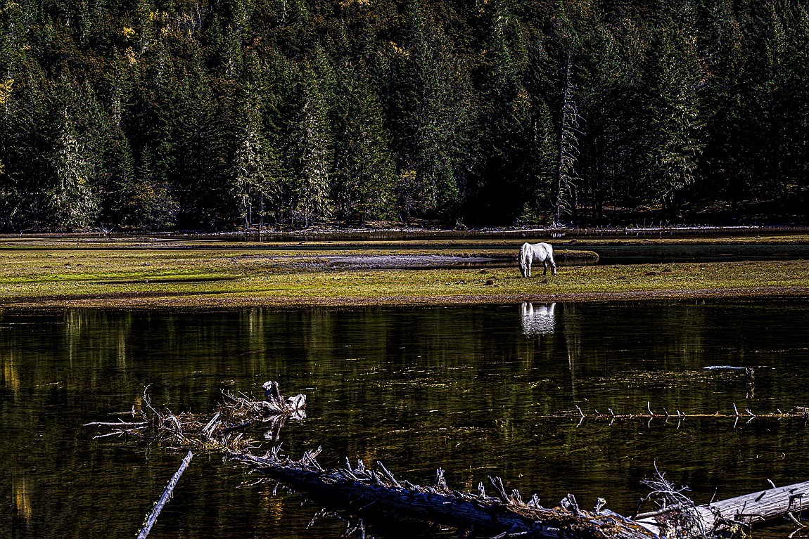 行走在318国道--初探月亮湖【8】
