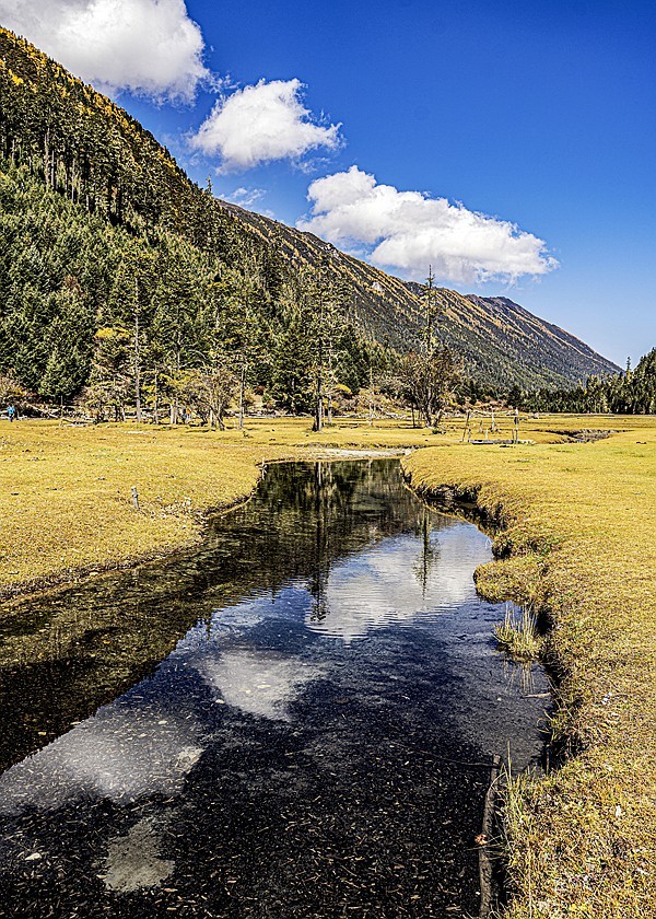 行走在318国道--初探月亮湖【8】