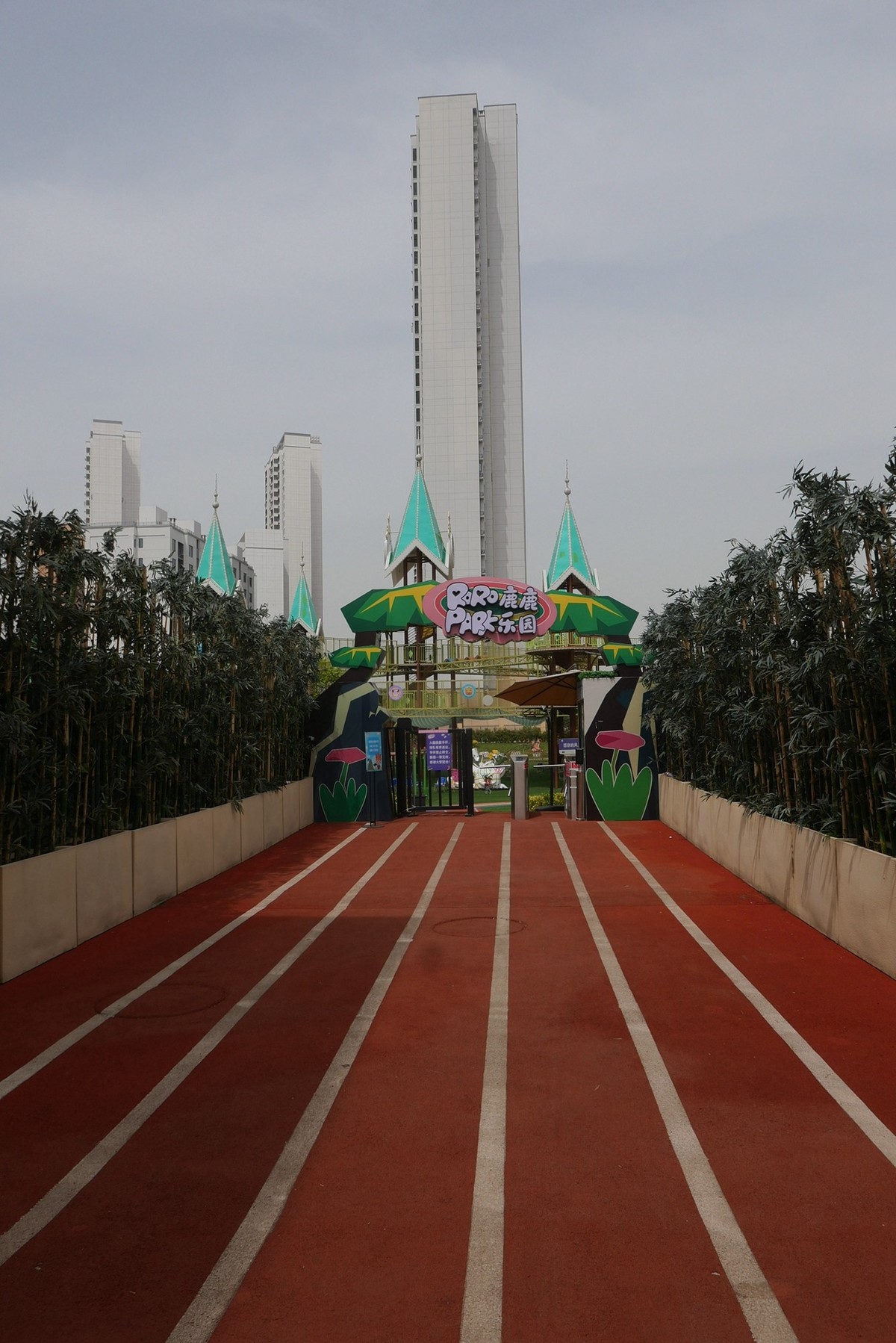 武汉映像----佛罗伦萨小镇掠影！（续一）