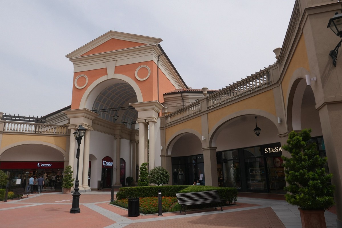 武汉映像----佛罗伦萨小镇掠影！（续一）