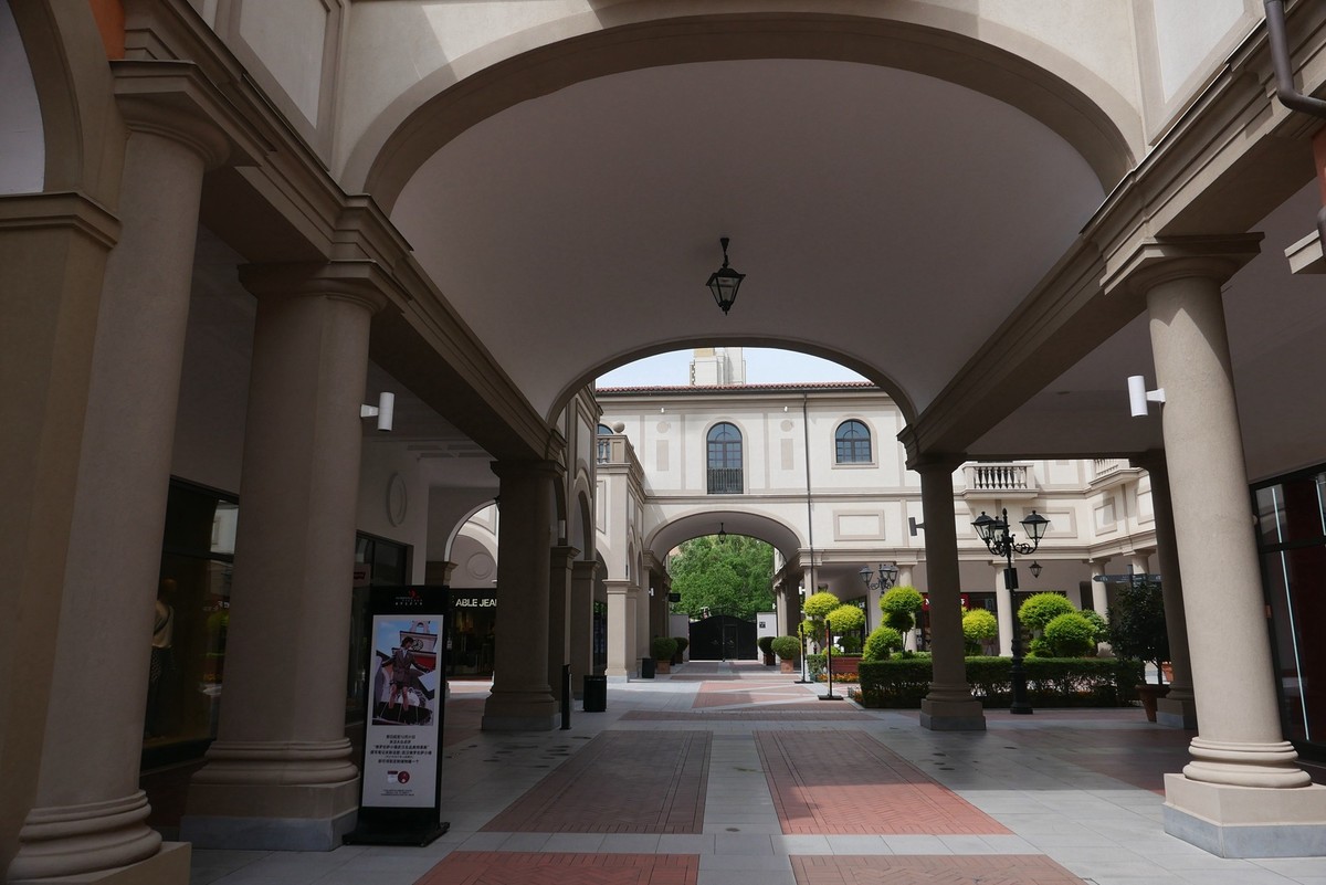 武汉映像----佛罗伦萨小镇掠影！（续一）