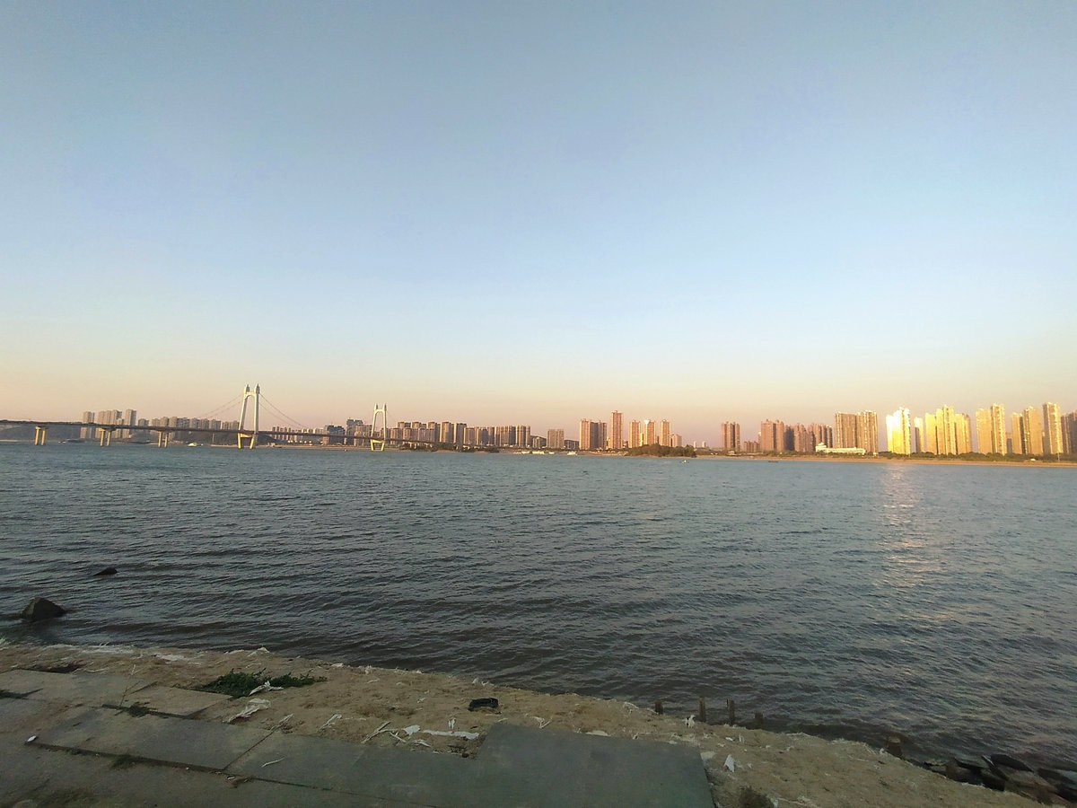 漫步星城 走街串巷（309）湘江秋水艳阳天