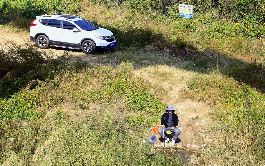 《不老松：纪实摄影》大美沧州系列報道：大运河畔钓鱼人！(3)