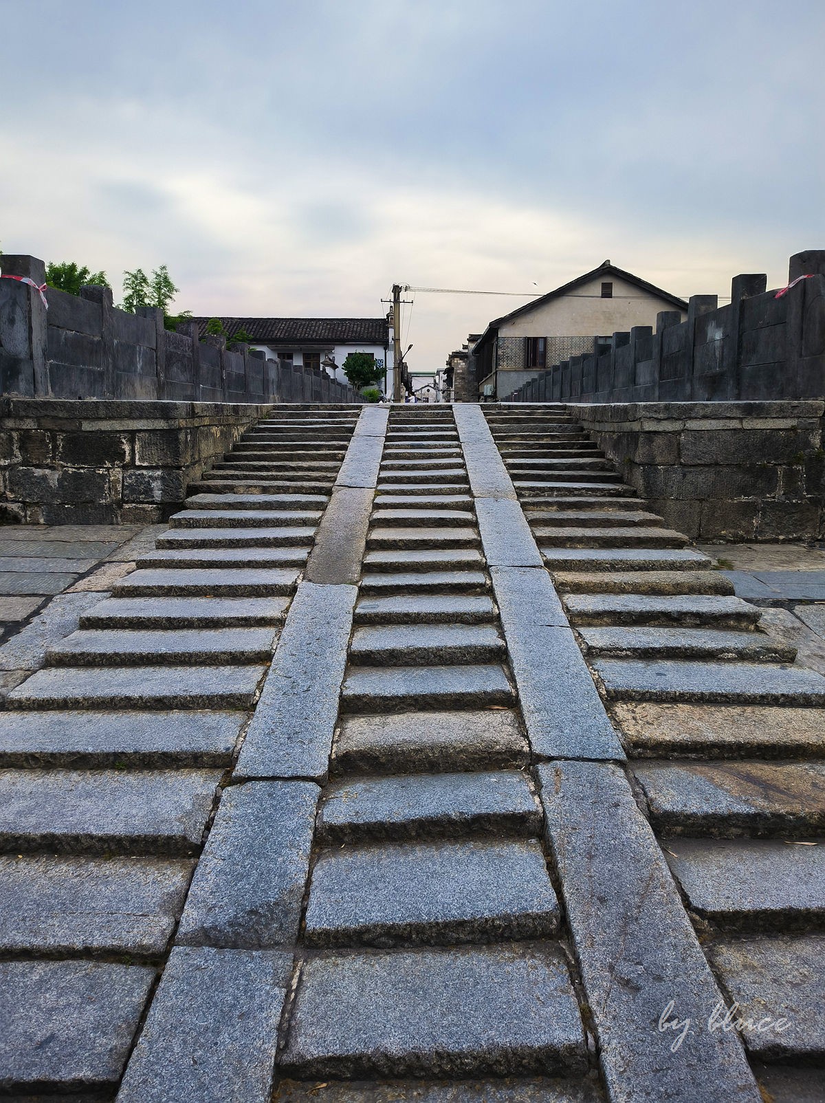 清晨的黟县古城