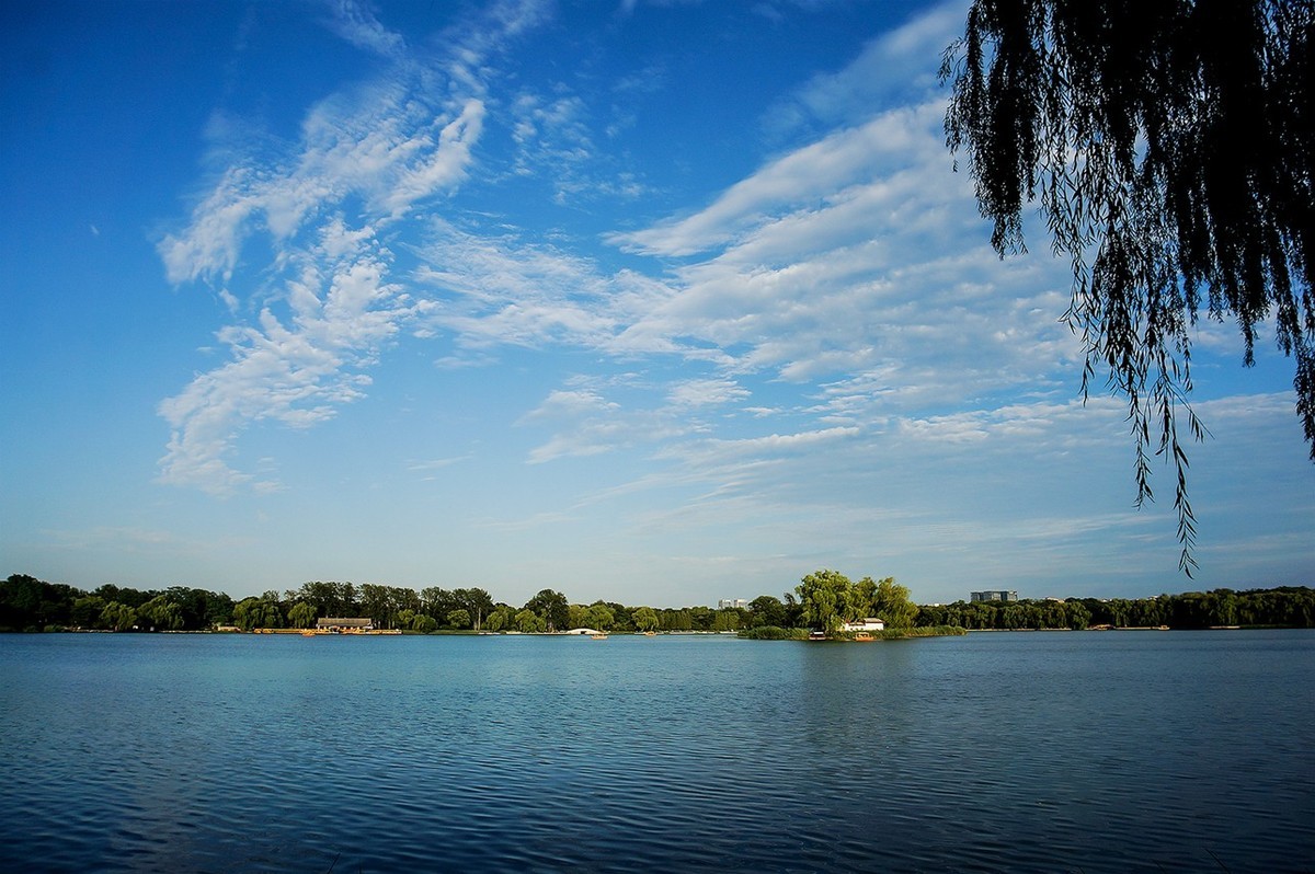 天高云淡圆明园福海