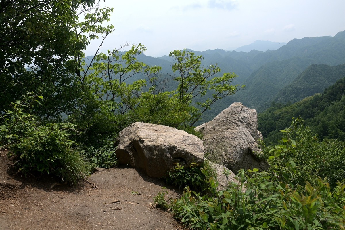 秦岭小五台风光（尼康Z7II微单与单反半画幅镜头相接的出片效果）