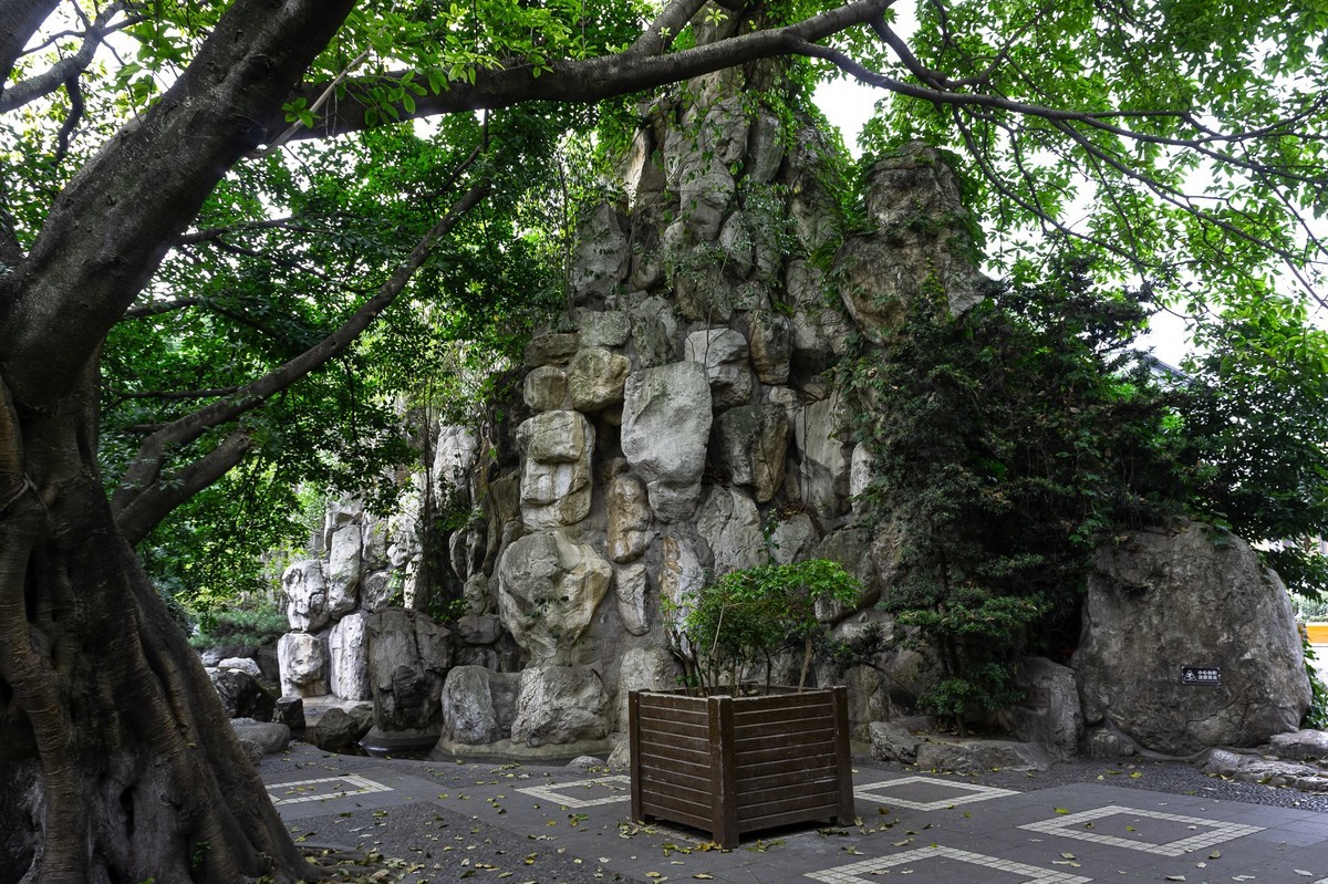 成都人民公园—川军抗日阵亡将士纪念碑