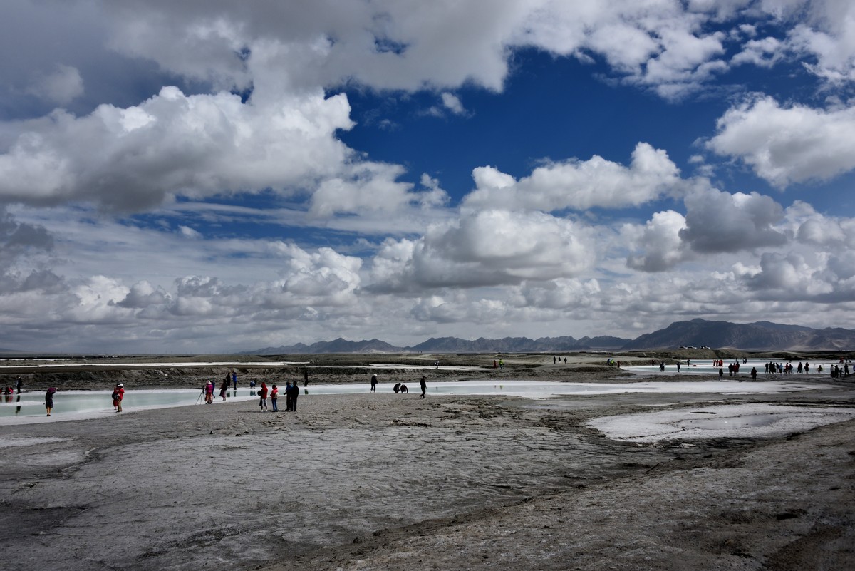 夏日青海甘肃大环线掠影——大茶旦翡翠盐湖【1】
