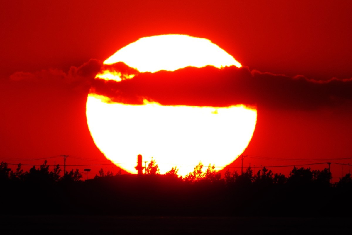 营口西海岸美丽的夕阳西下