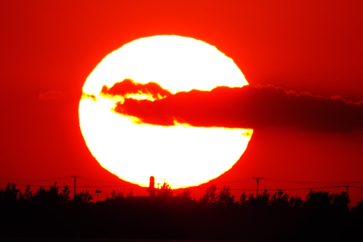 营口西海岸美丽的夕阳西下