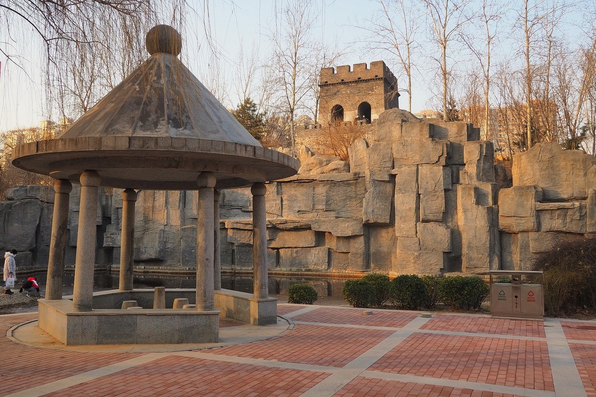 寒冬里的绿洲公园