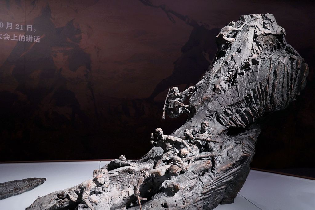 塔高水长---弘扬长征精神，延安精神美术作品展