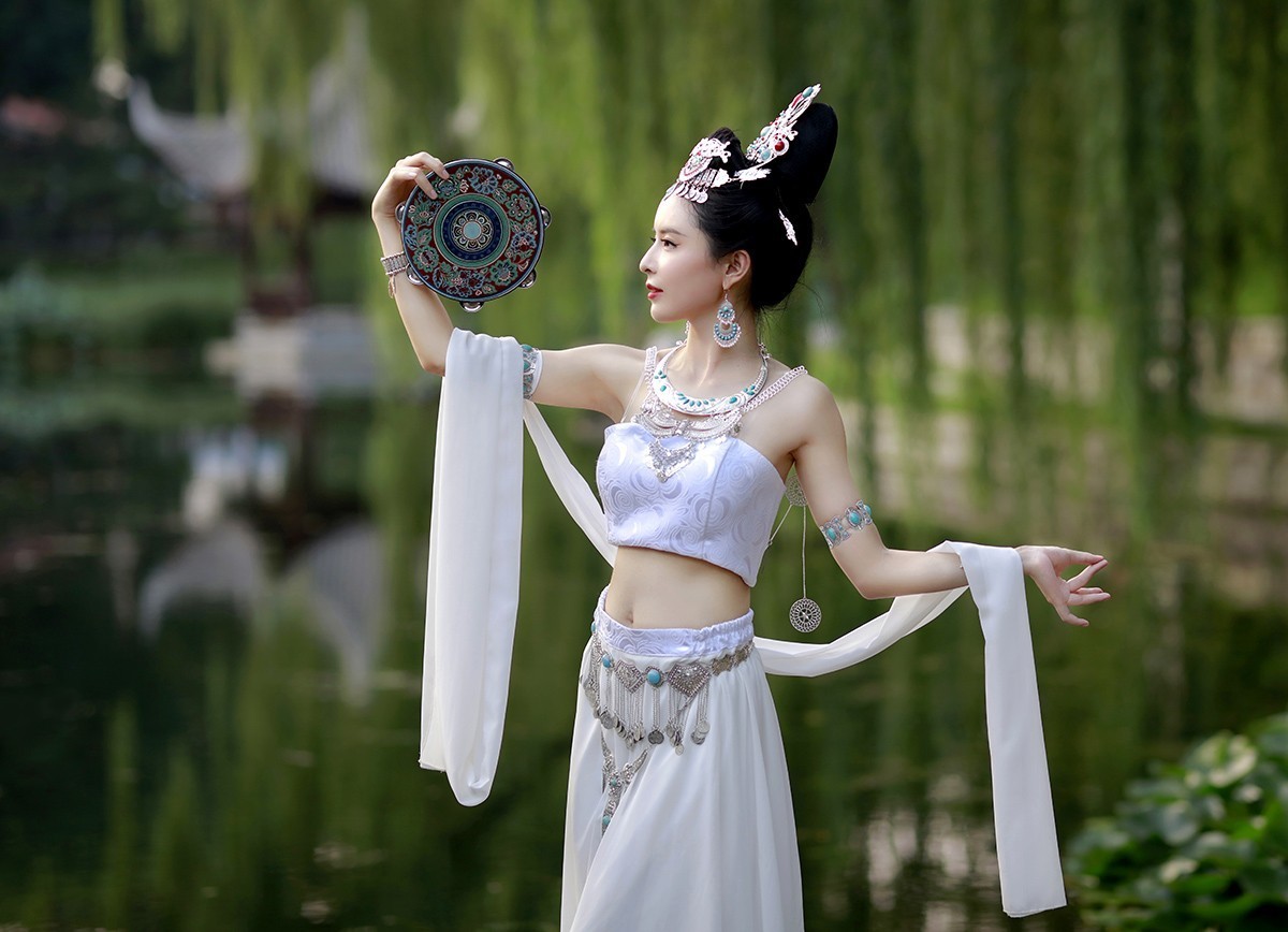 靓妹的夏日