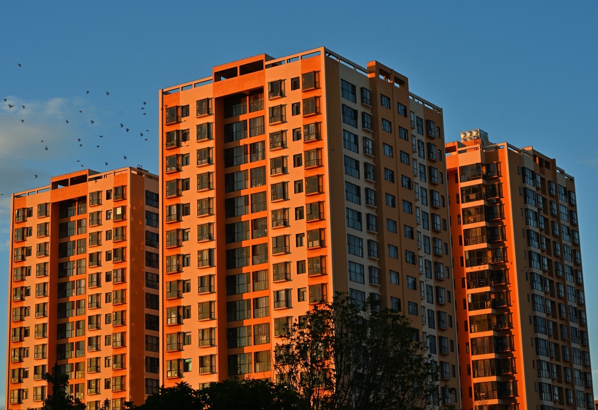 深秋夕阳伴我归续集