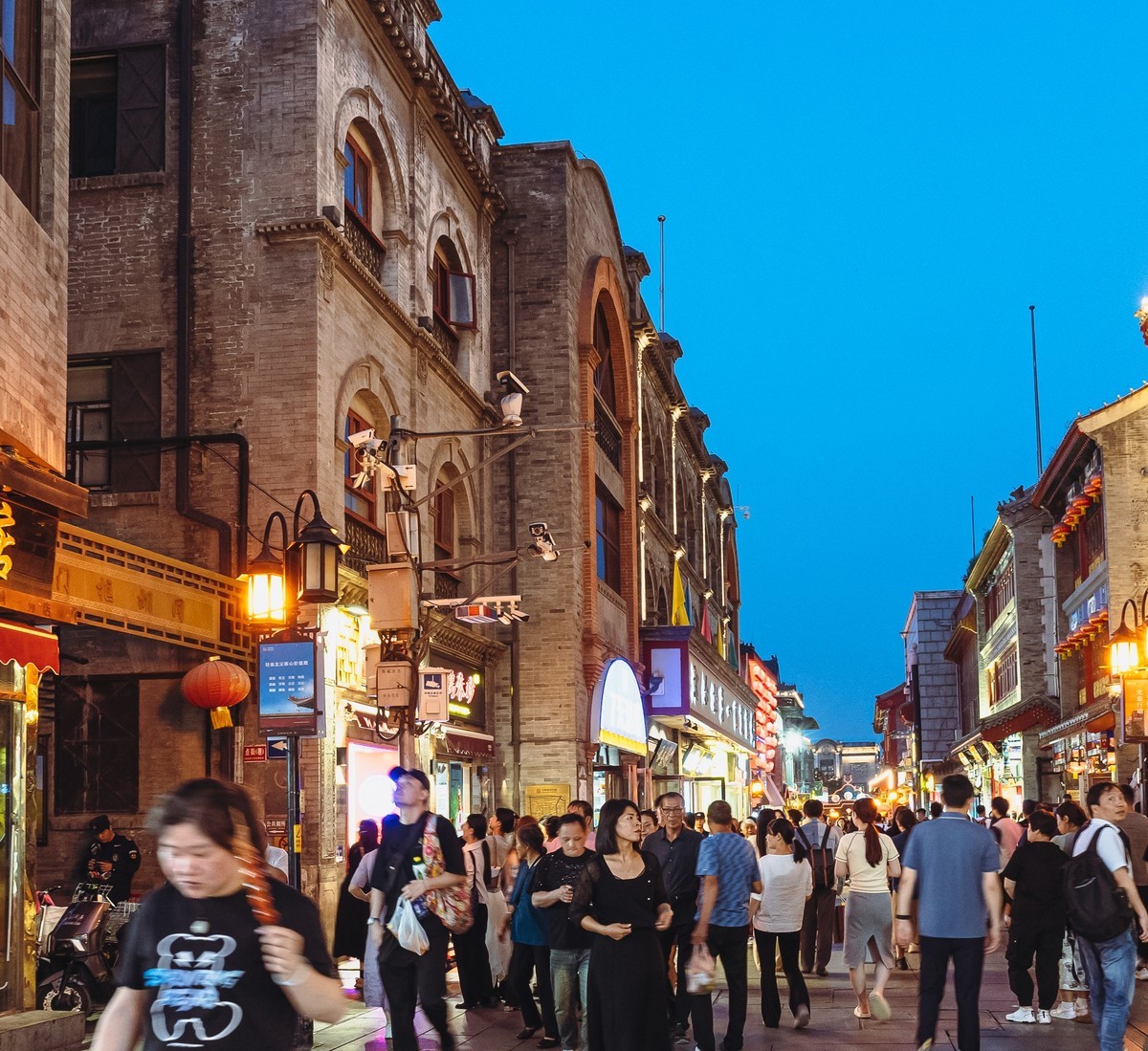 前门之夜（二）