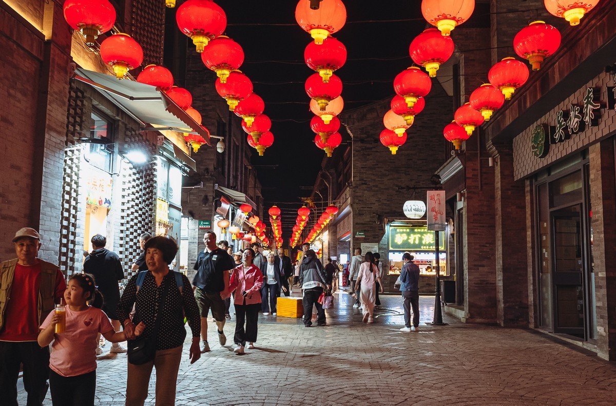 前门之夜（二）