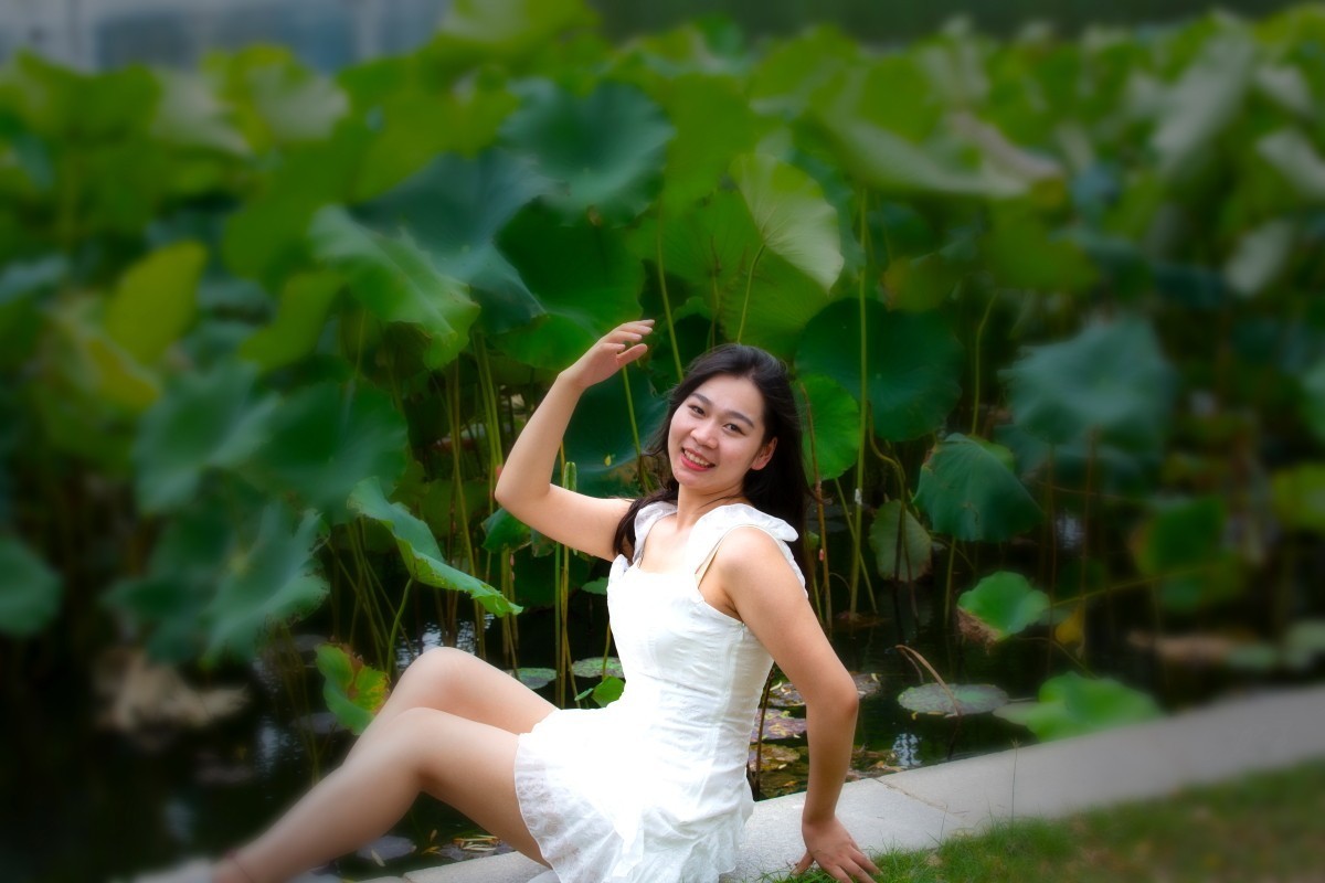 荷花池旁抓拍 5