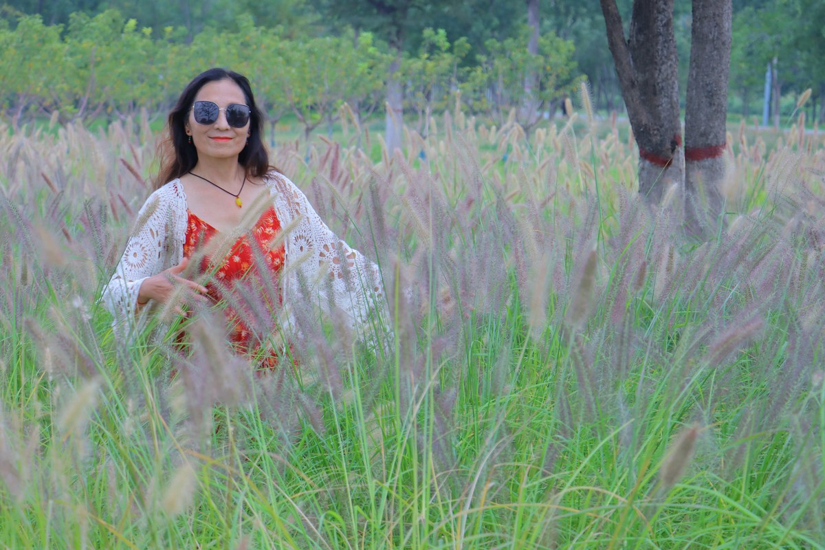 24 - 265 粉黛红了