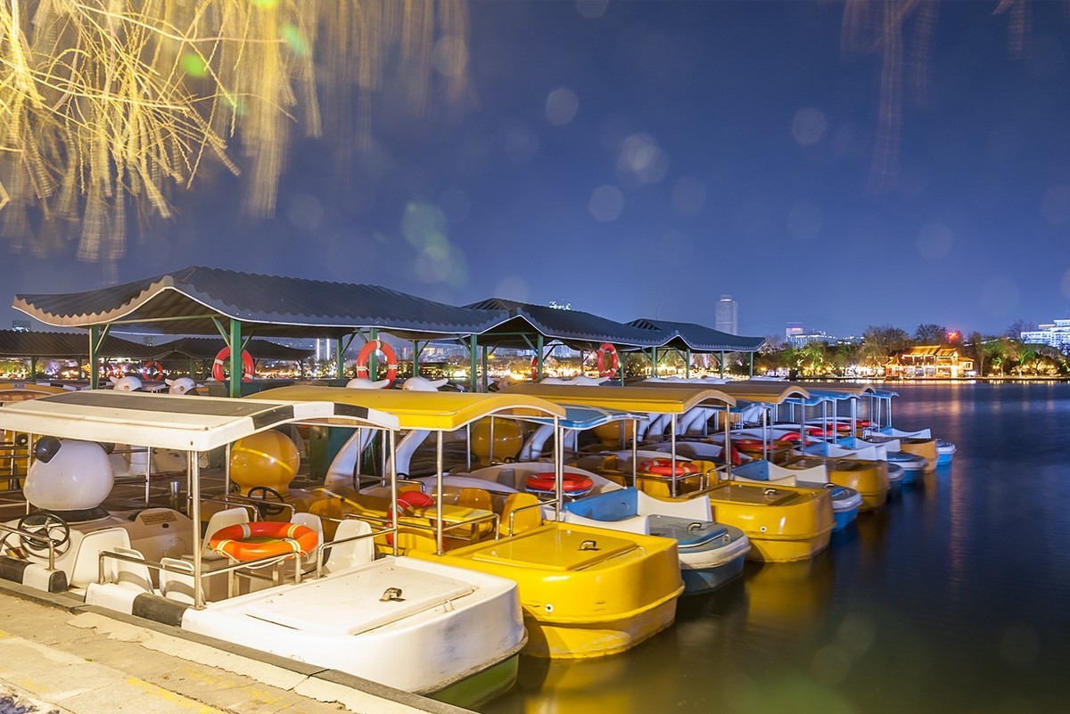 2025明湖夜色美-3