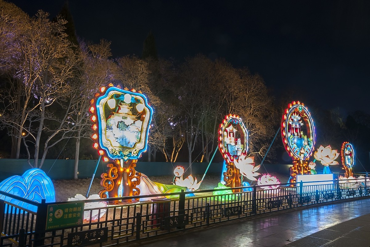 2025明湖夜色美-3