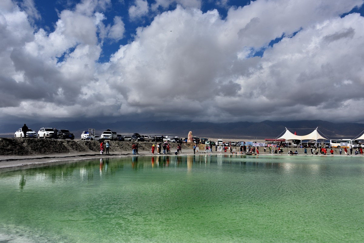 夏日青海甘肃大环线掠影——大茶旦翡翠盐湖【1】