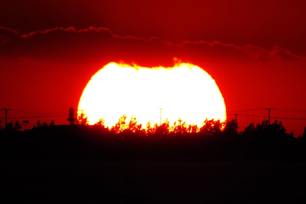 营口西海岸美丽的夕阳西下