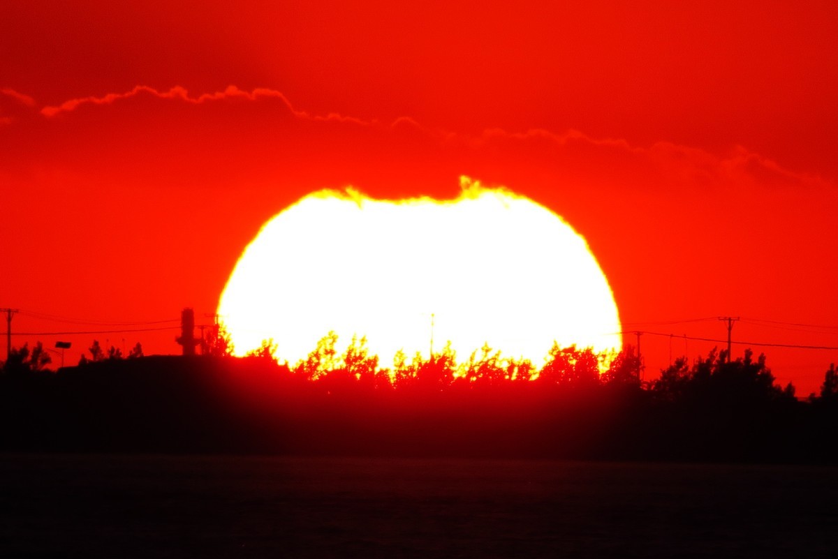 营口西海岸美丽的夕阳西下
