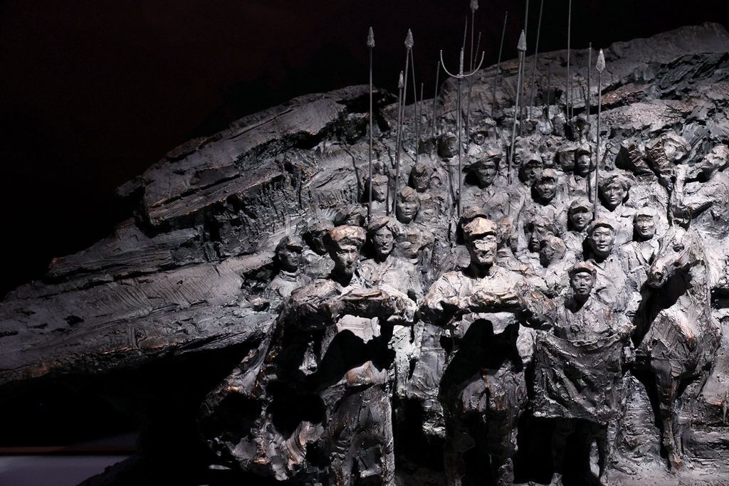 塔高水长---弘扬长征精神，延安精神美术作品展