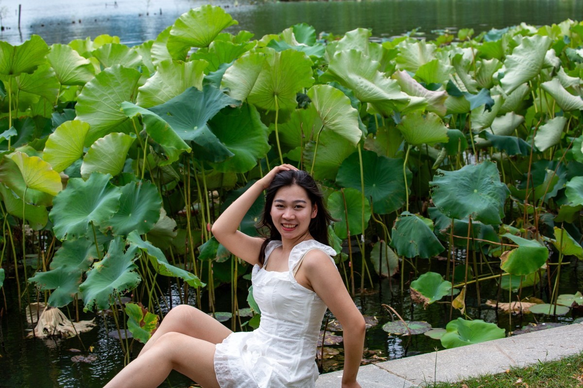 荷花池旁抓拍 5