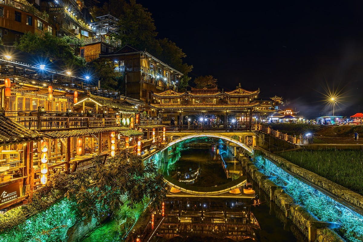 旅游记录 ：贵州 · 黔东南苗族侗族自治州 · 雷山 · 西江千户苗寨