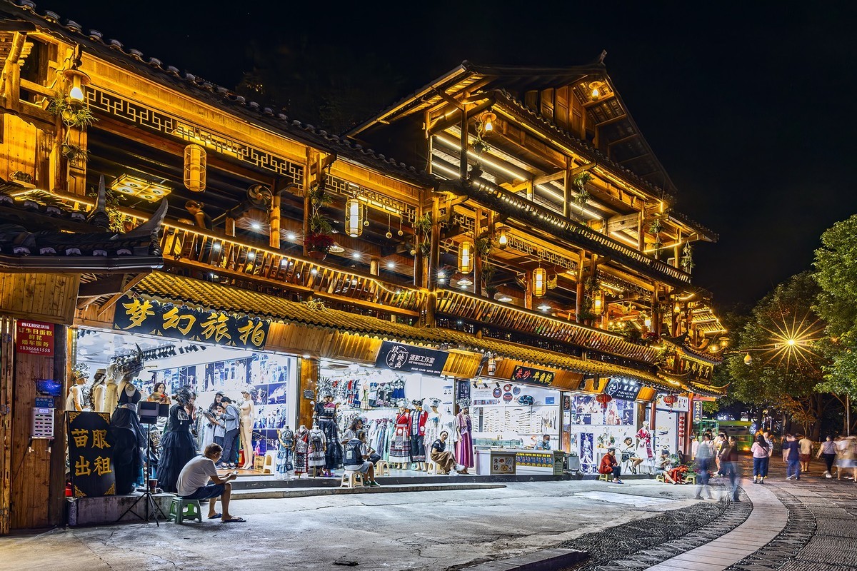 旅游记录 ：贵州 · 黔东南苗族侗族自治州 · 雷山 · 西江千户苗寨