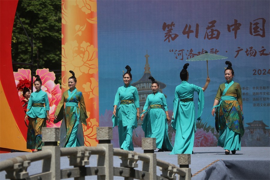 河洛欢歌演艺精彩闭幕助兴洛阳牡丹文化节