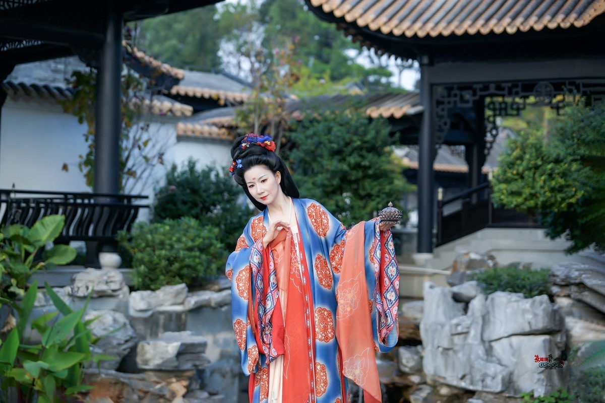 【国风古韵美女】---婉灵