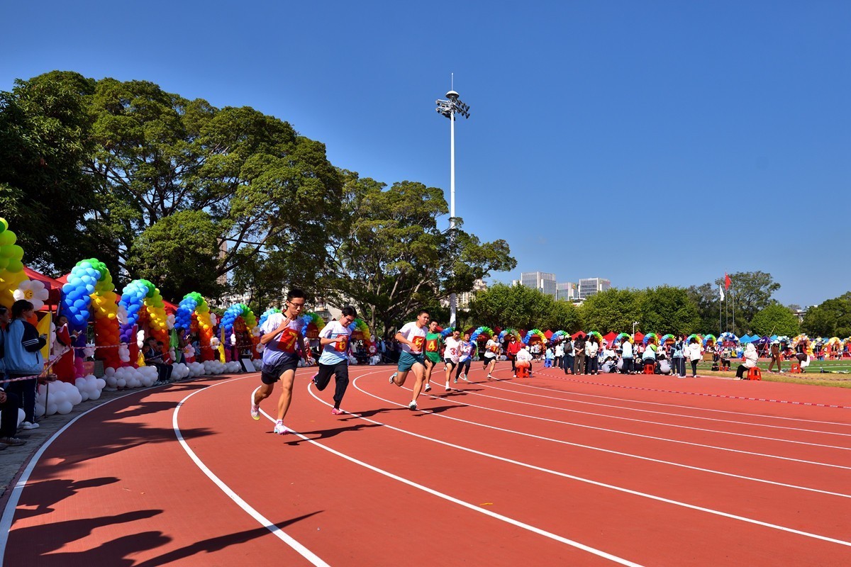 附中学生田径运动会3