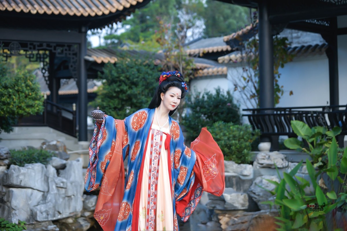 【国风古韵美女】---婉灵