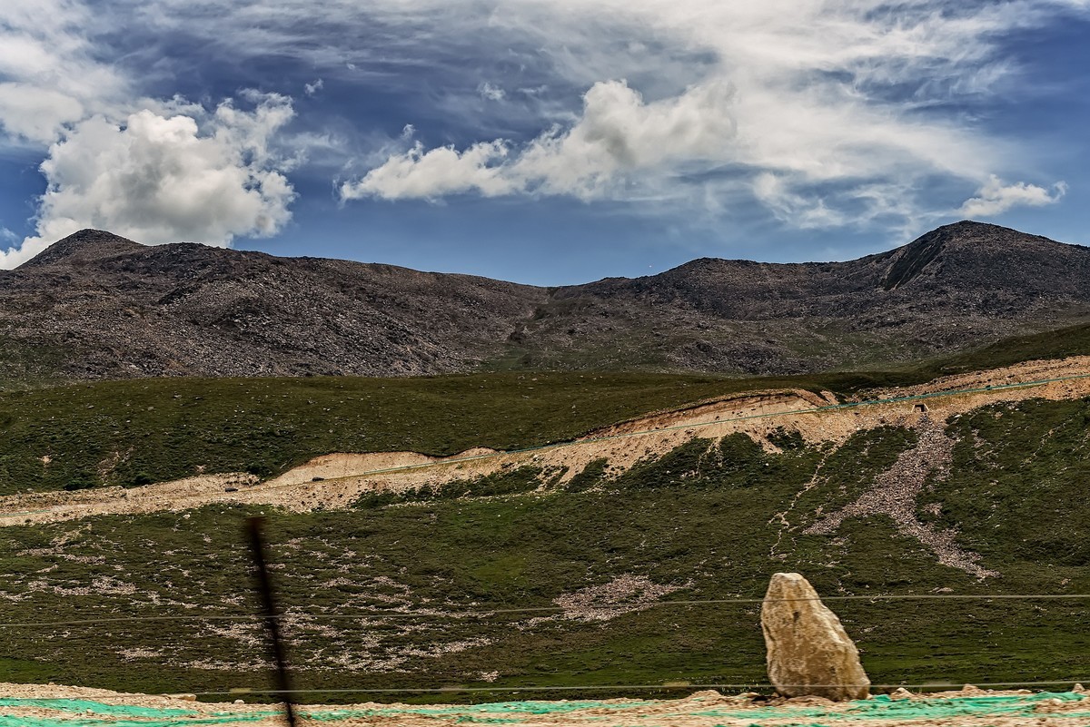 折多山 · 红海子