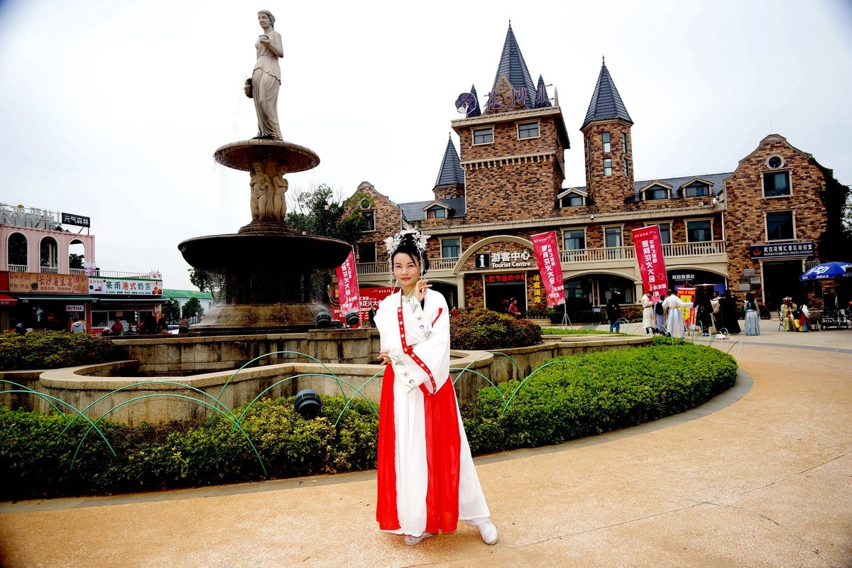 汉阳花博汇的古装美女！