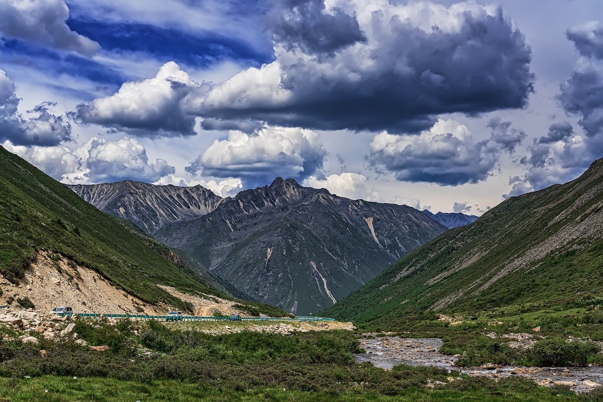 折多山 · 红海子