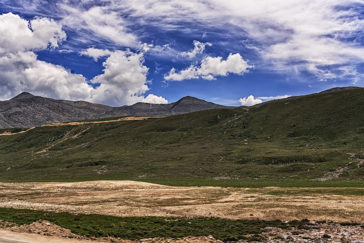 折多山 · 红海子